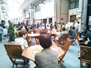 オタヤ「願い道」オープンカフェ